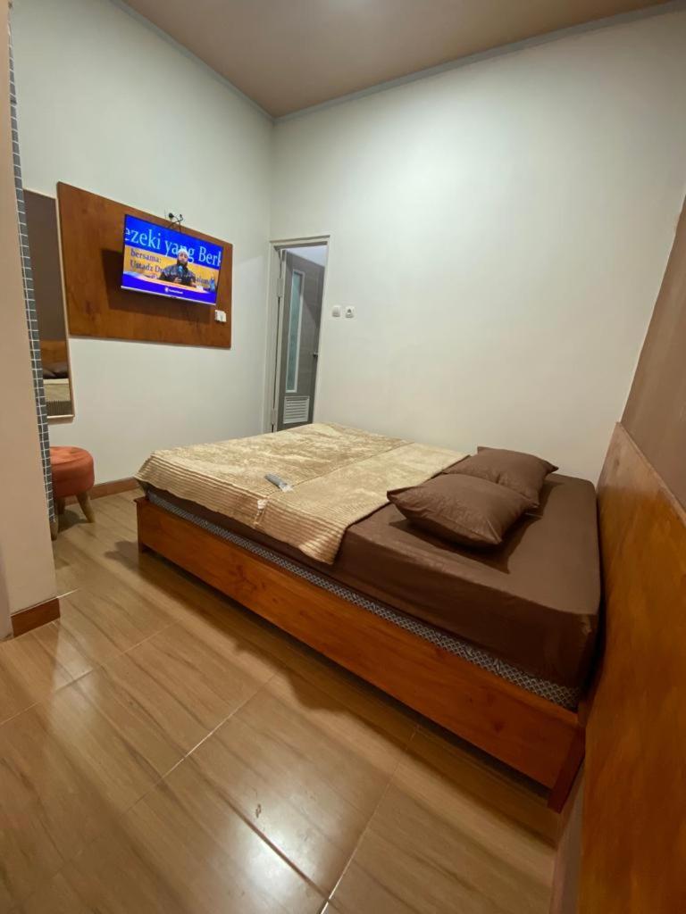 Resy Home Syariah Dekat Alun2 Wonosobo Kalianget Exterior foto